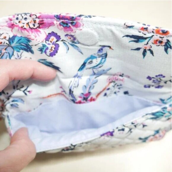 Vera Bradley RFID Wallet Crossbody in Magnifique Floral Travel Purse NWT - Picture 8 of 9
